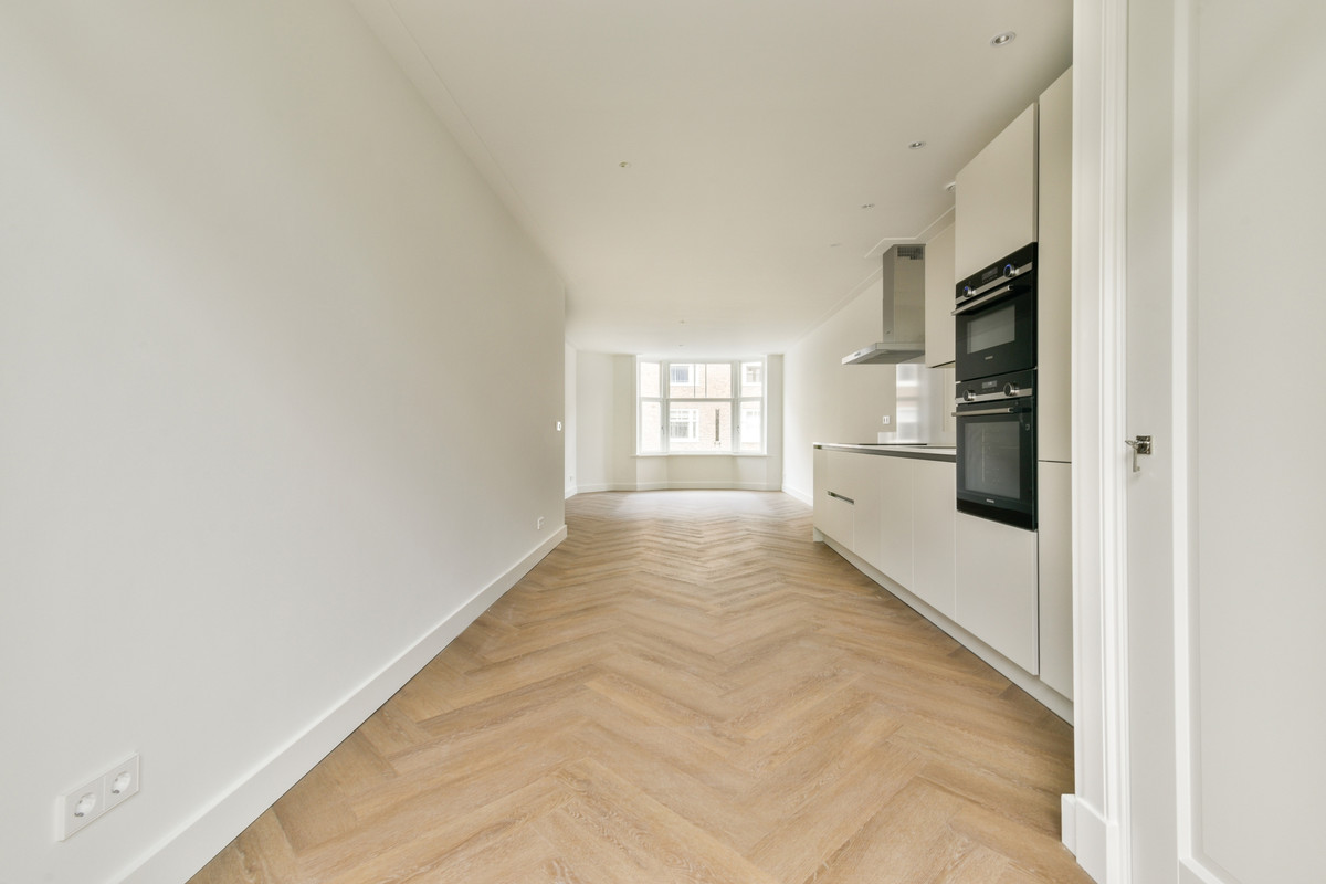 Appartement te huur: Biesboschstraat 45-1, Amsterdam
