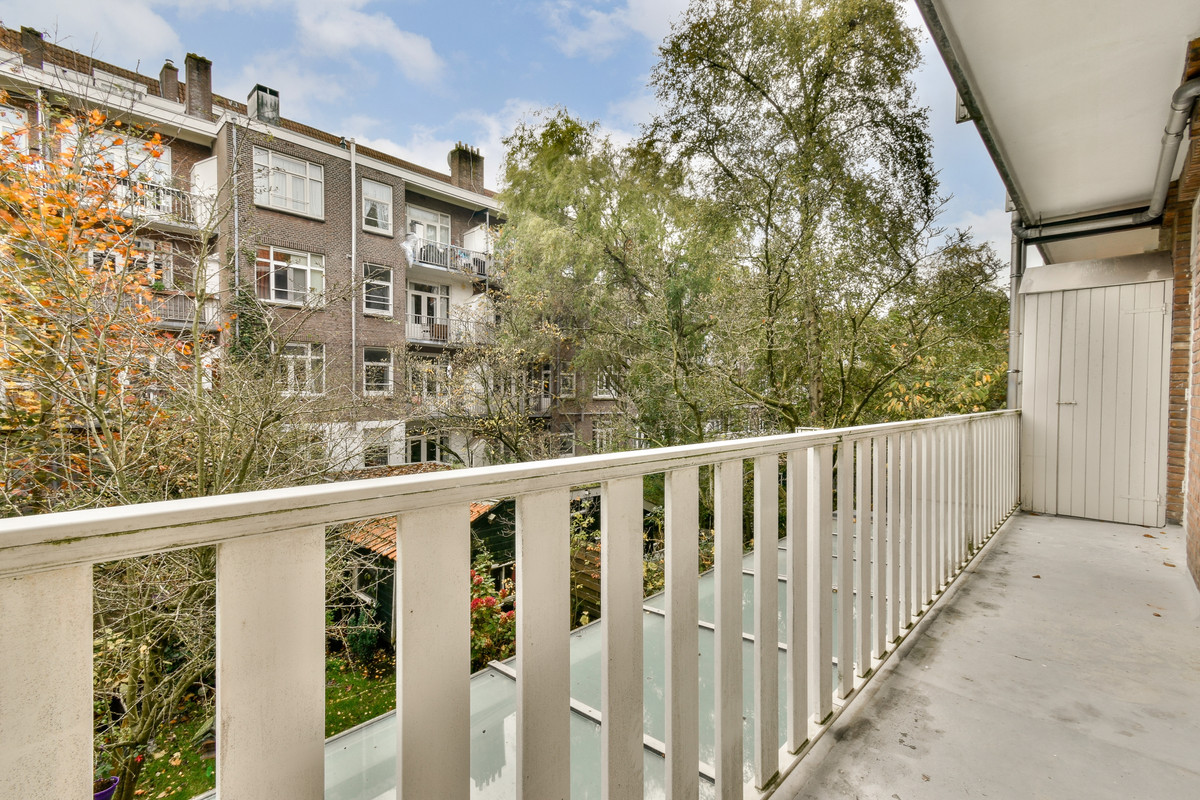 Appartement te huur: Biesboschstraat 45-1, Amsterdam