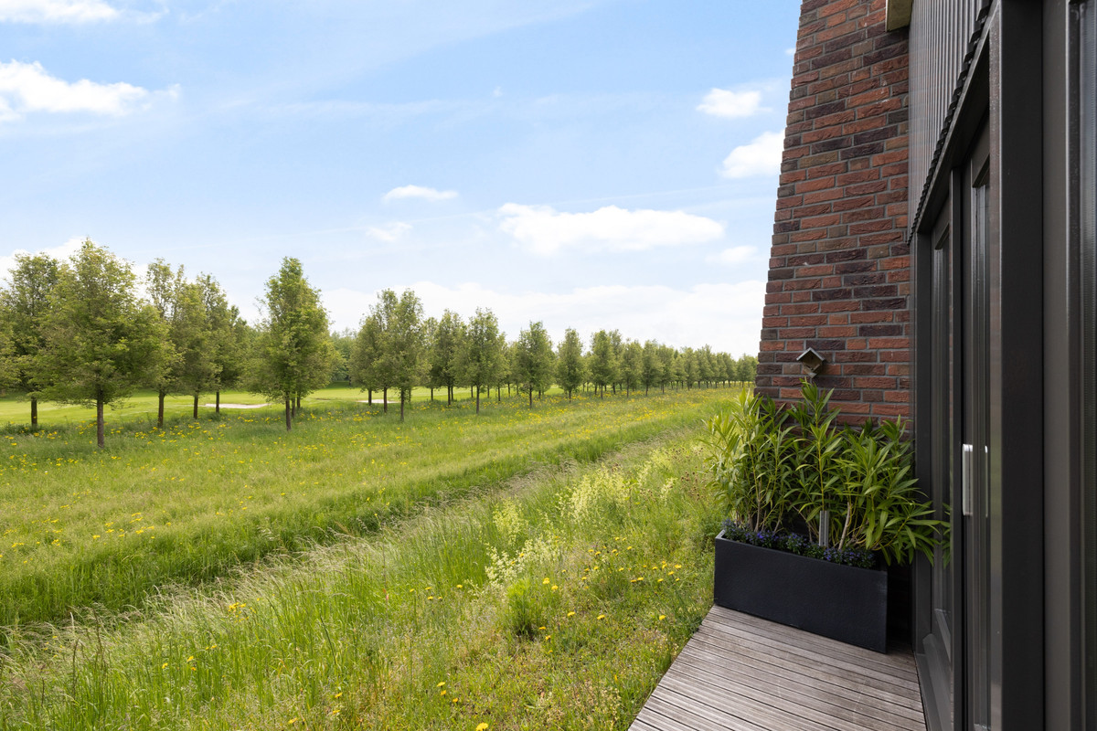 Tussenwoning te koop: Parcivalring 165, 'S-Hertogenbosch