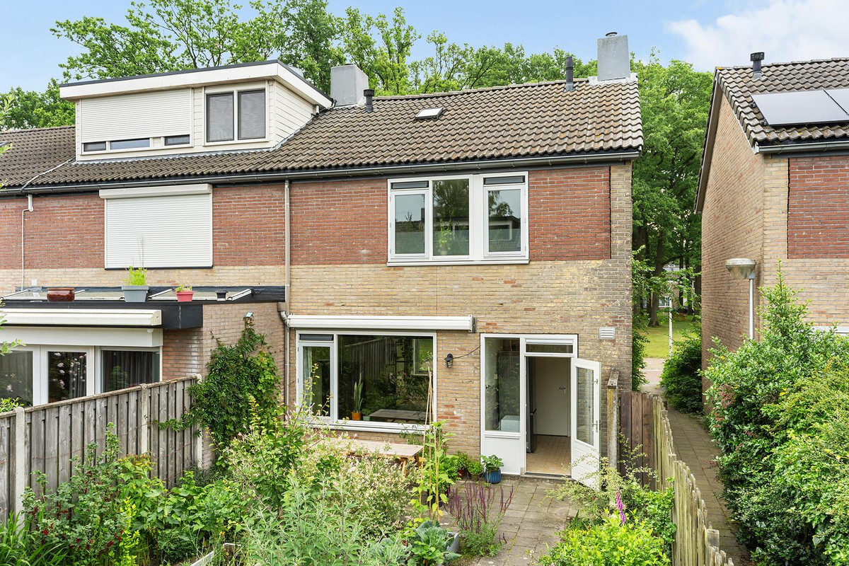 Hoekwoning te koop: Hoontebrink 12, Enschede