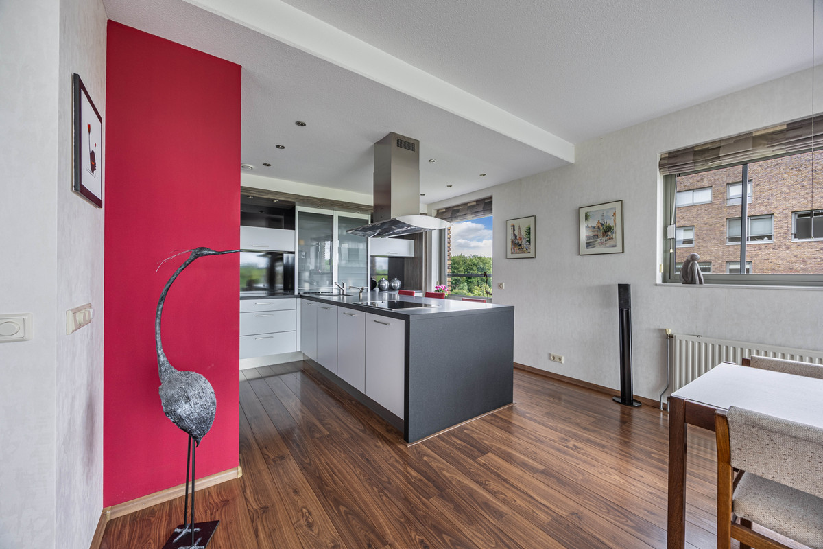 Appartement te koop: Sieradenweg 81, Almere