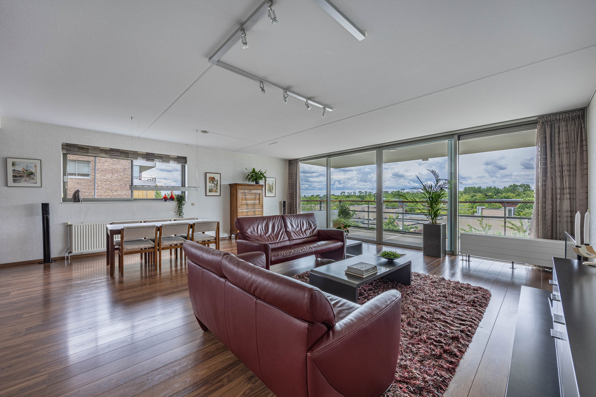 Appartement te koop: Sieradenweg 81, Almere
