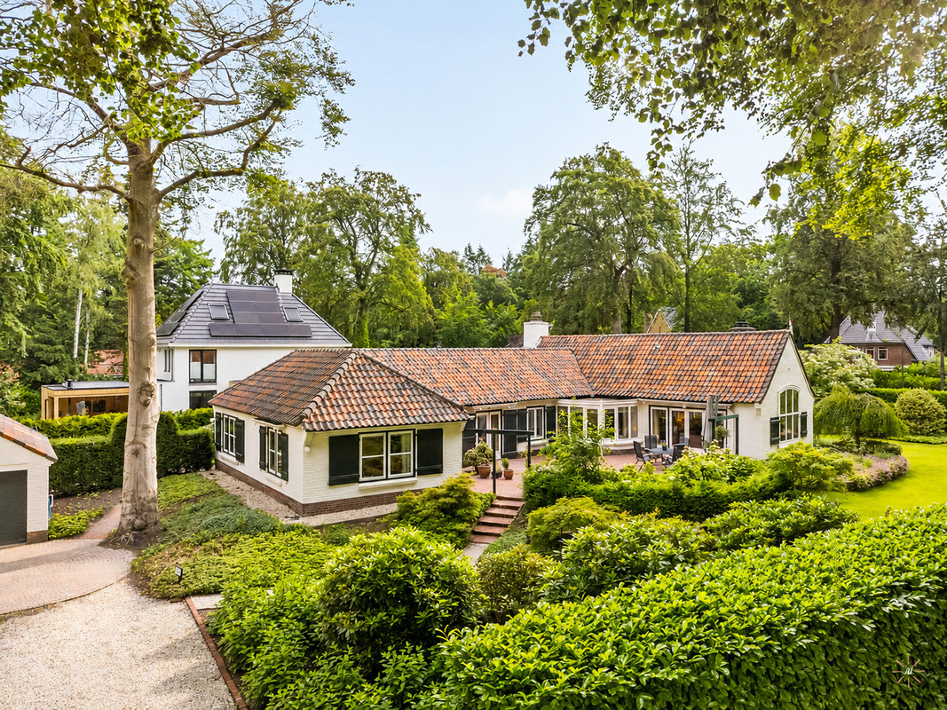 Vrijstaande woning te koop: Albert Cuyplaan 60, Bilthoven