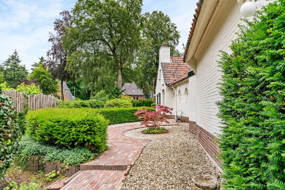 Vrijstaande woning te koop: Albert Cuyplaan 60, Bilthoven