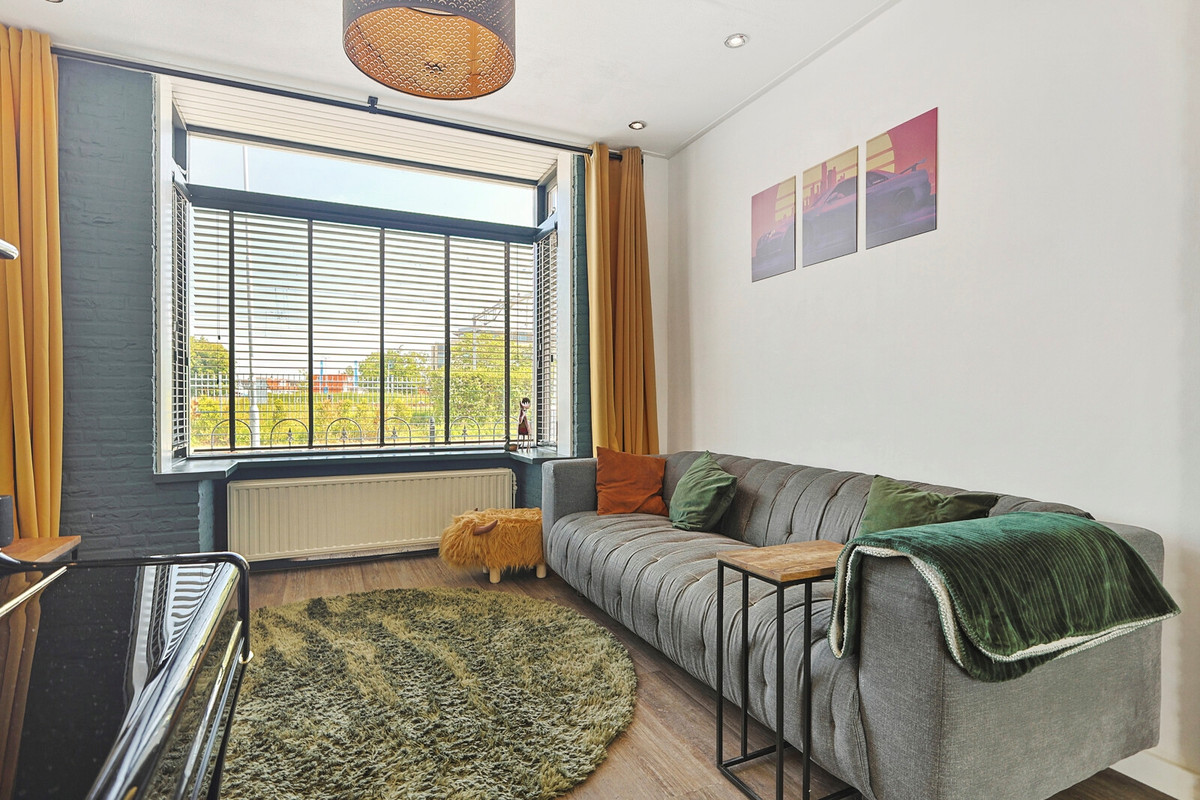 Tussenwoning te koop: Brakkeveldweg 44, Den Helder