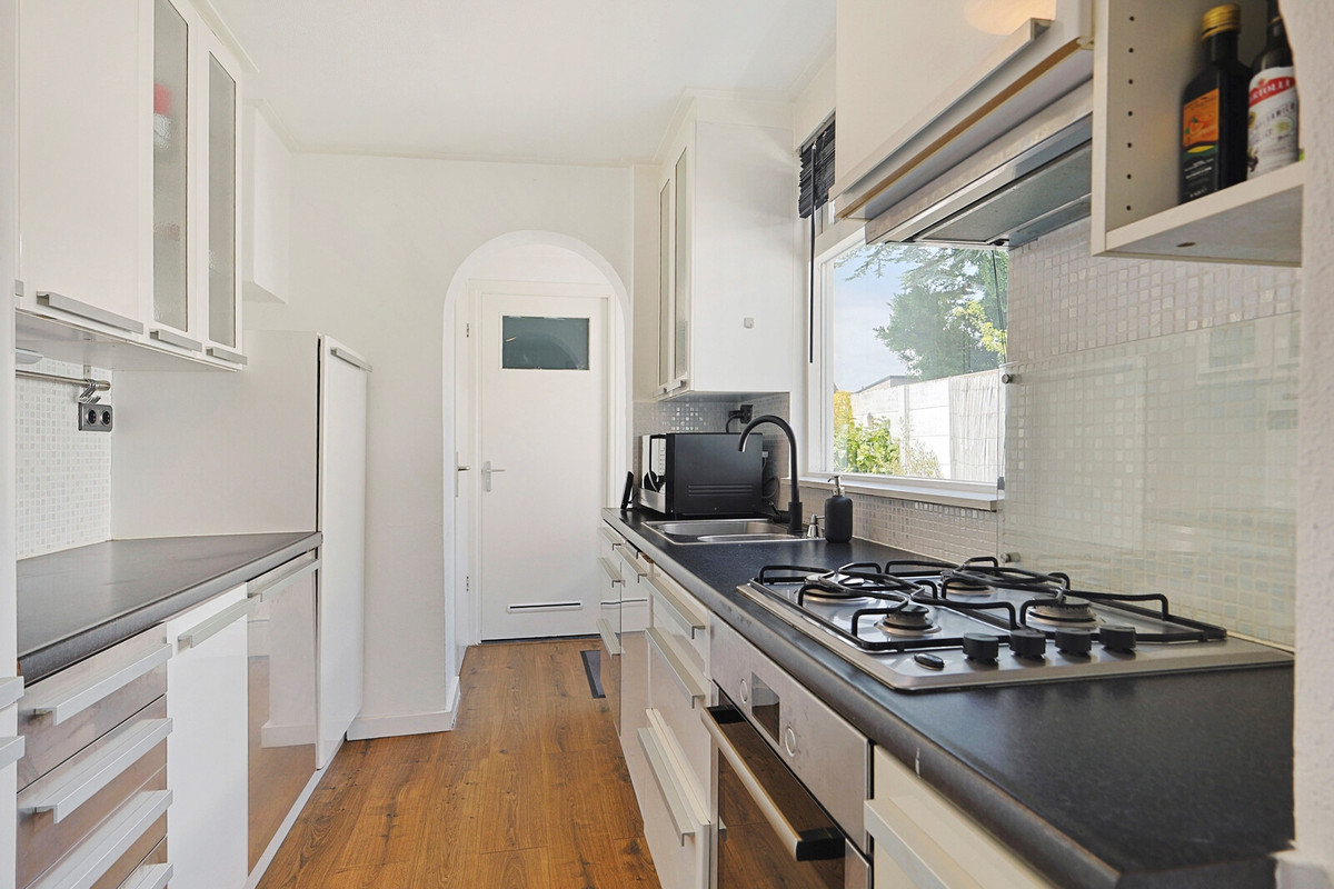 Tussenwoning te koop: Brakkeveldweg 44, Den Helder