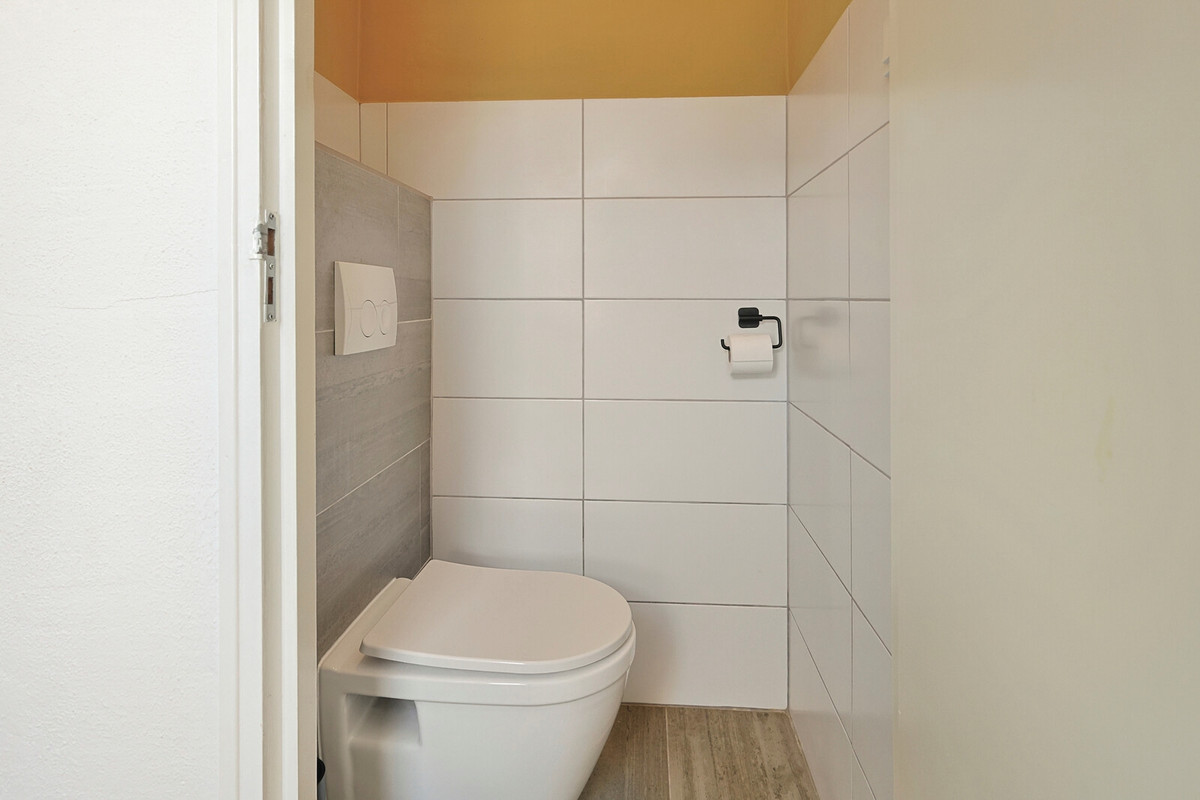 Tussenwoning te koop: Brakkeveldweg 44, Den Helder