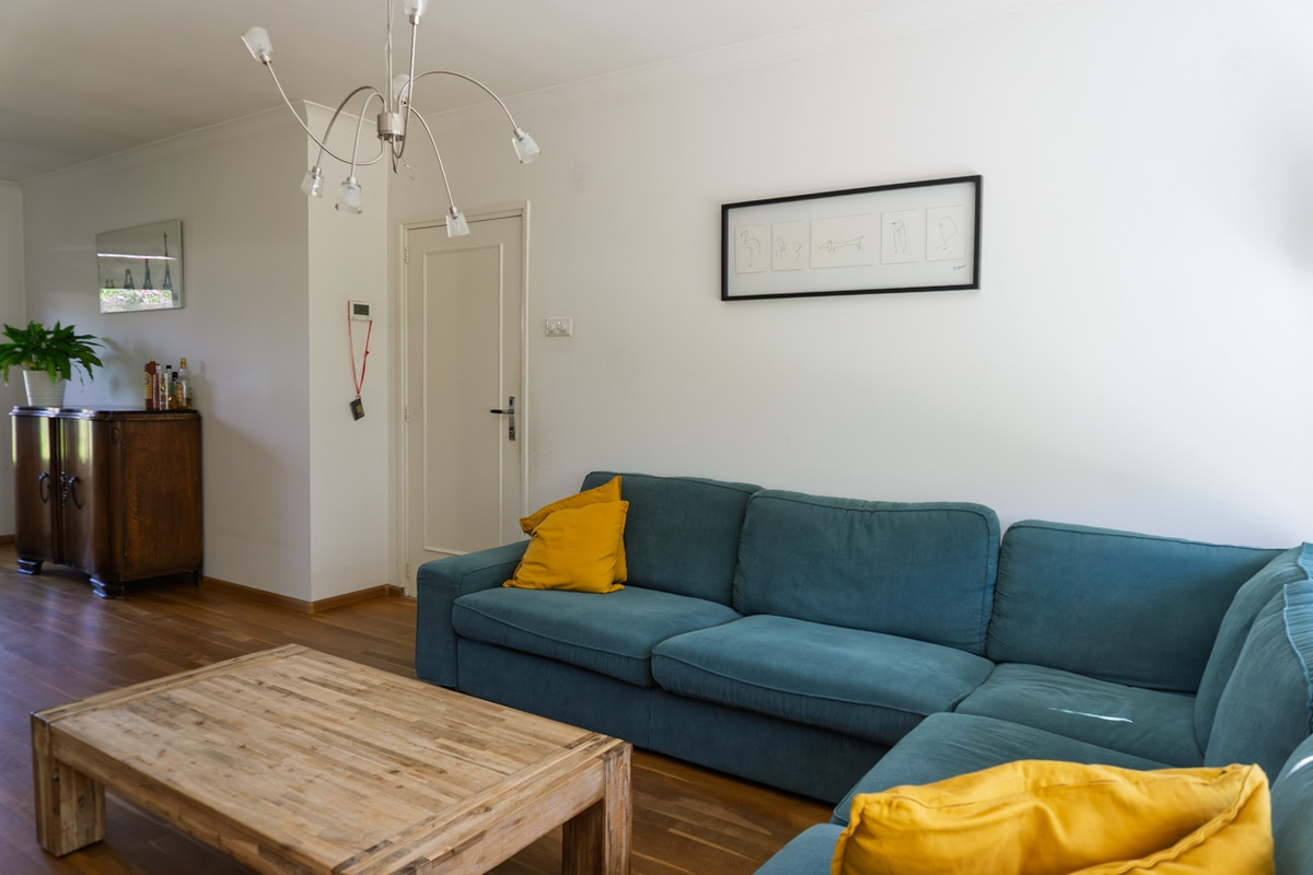 Tussenwoning te koop: Rossinilaan 11, Bergen Op Zoom