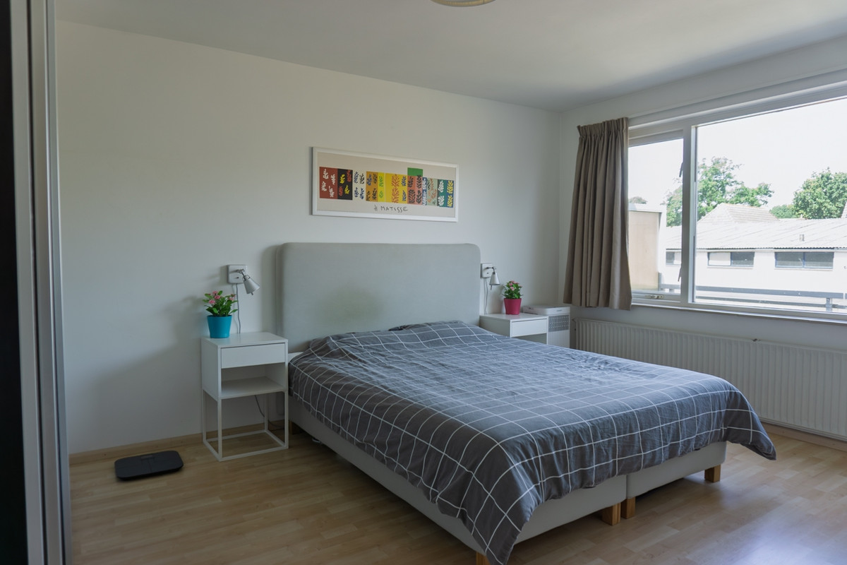 Tussenwoning te koop: Rossinilaan 11, Bergen Op Zoom