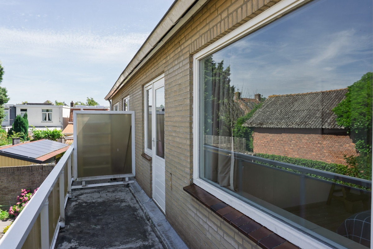 Tussenwoning te koop: Rossinilaan 11, Bergen Op Zoom