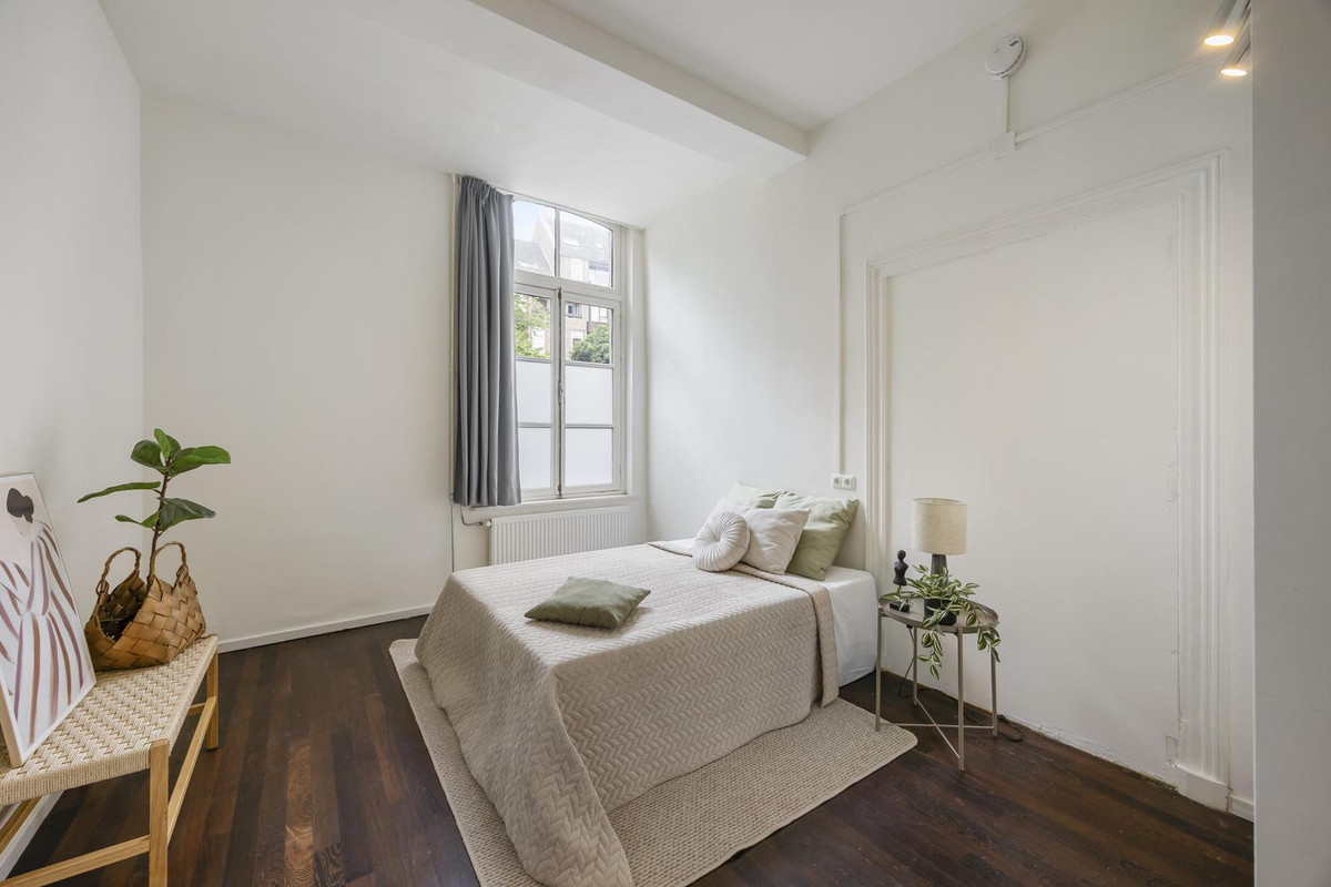 Studio te koop: van Hasseltkade 13A01, Maastricht