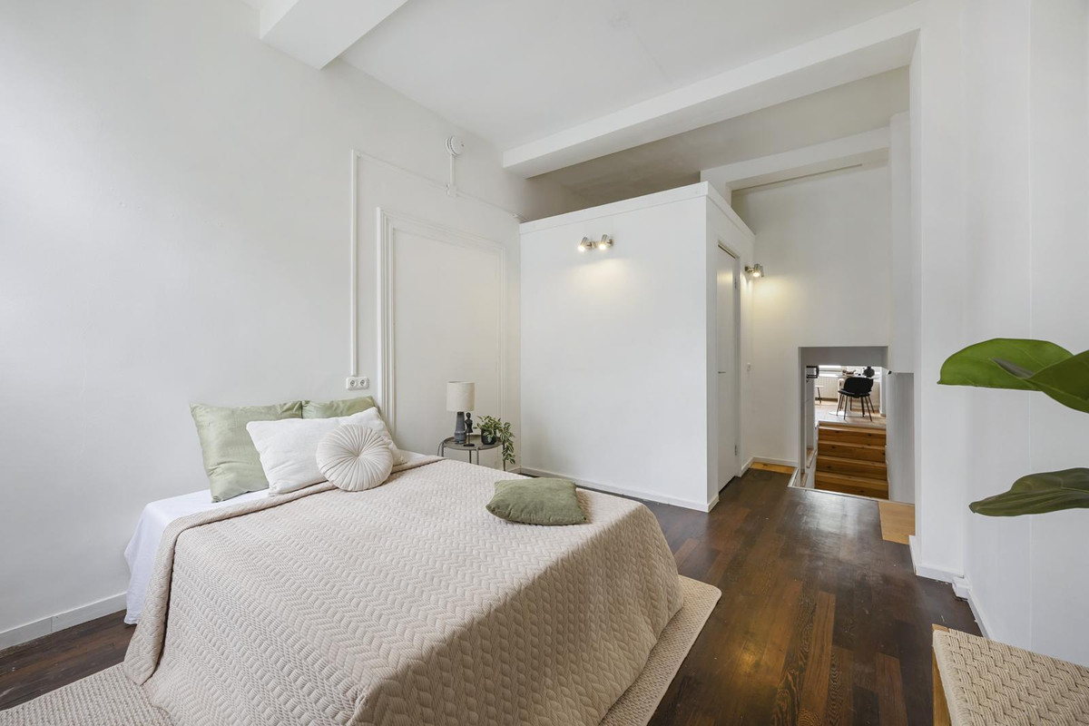 Studio te koop: van Hasseltkade 13A01, Maastricht