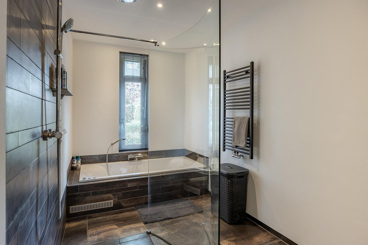 Vrijstaande woning te koop: Simon van Hapertlaan 12, Eindhoven