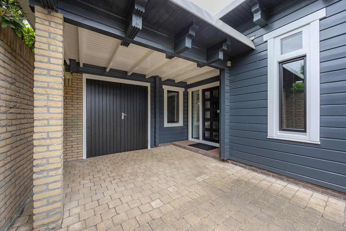 Vrijstaande woning te koop: Simon van Hapertlaan 12, Eindhoven