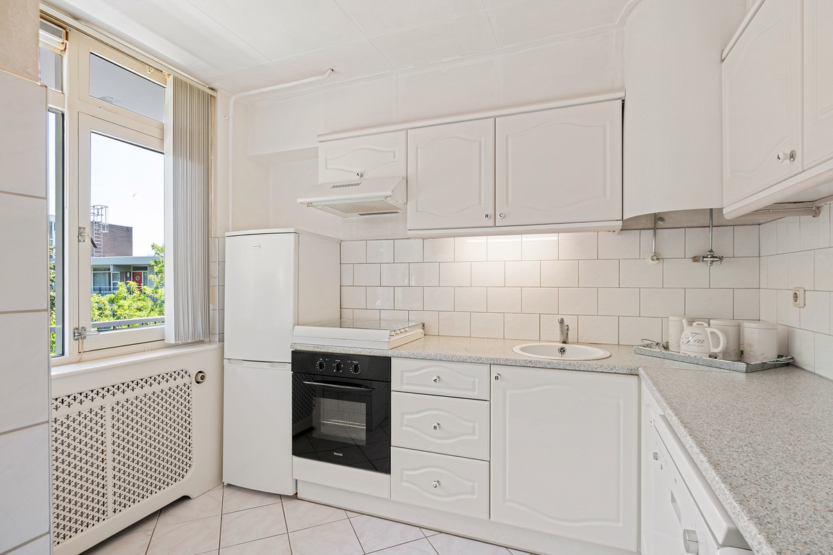 Appartement te koop: Leyweg 52A, 'S-Gravenhage