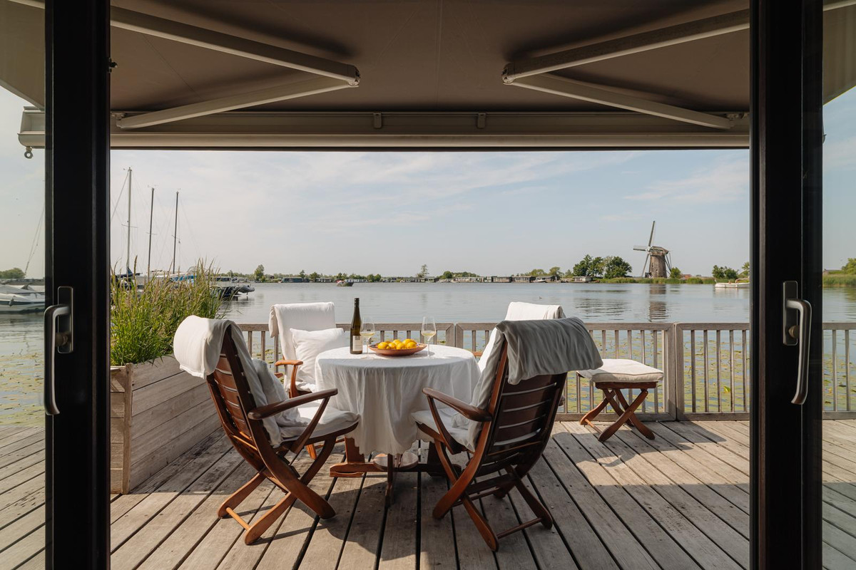 Woning te koop: Poeldijk 1B, Rijpwetering