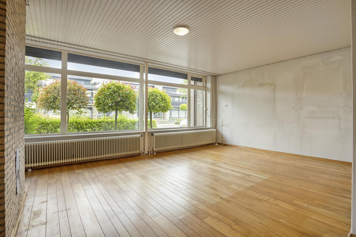Twee-onder-één-kap te koop: Harmoniumlaan 7, Uden