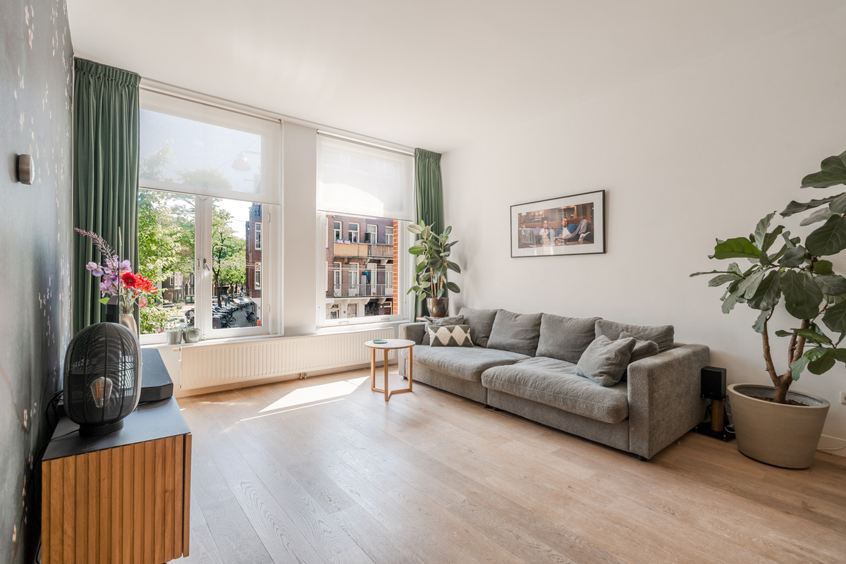 Appartement te koop: Admiraal de Ruijterweg 101-1, Amsterdam