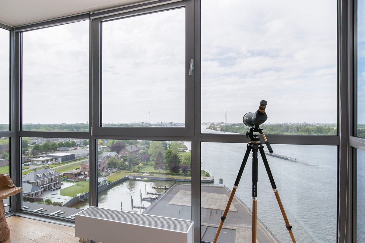 Appartement te koop: Drierivierenlaan 93, Ridderkerk