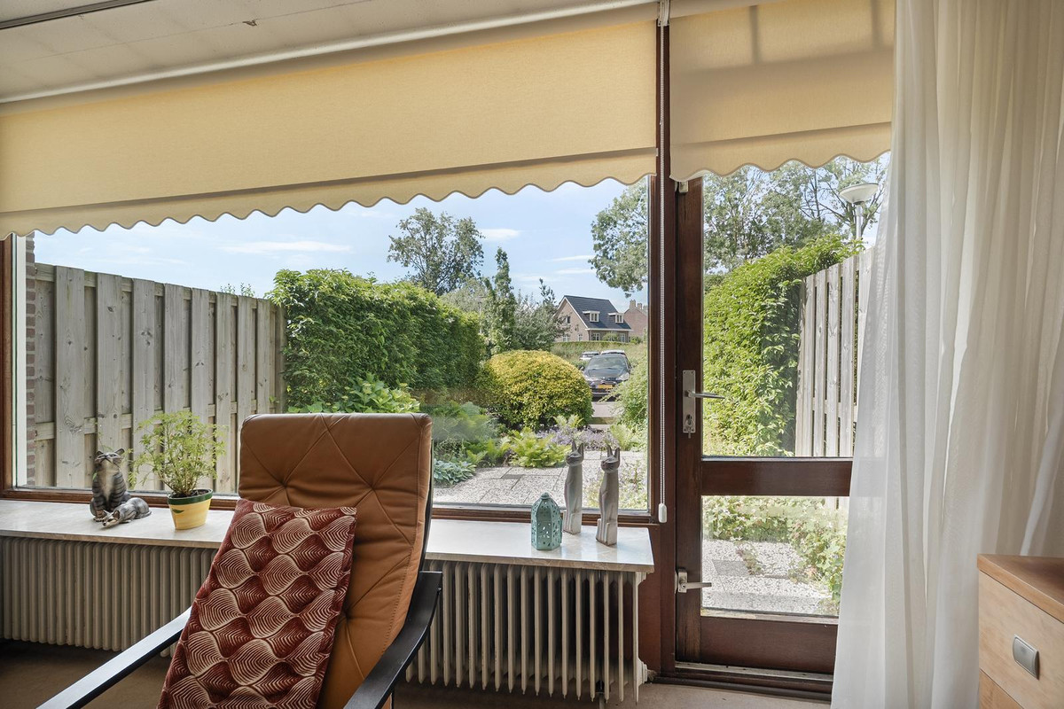 Tussenwoning te koop: De Kastanje 3, Rhoon