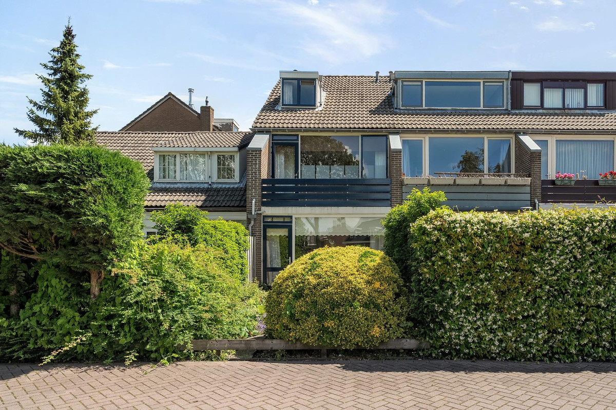 Tussenwoning te koop: De Kastanje 3, Rhoon