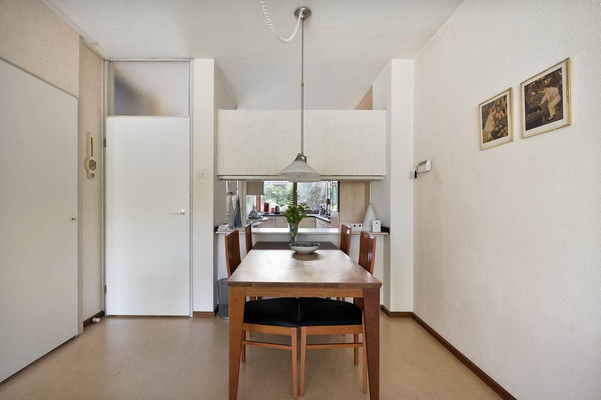Tussenwoning te koop: De Kastanje 3, Rhoon
