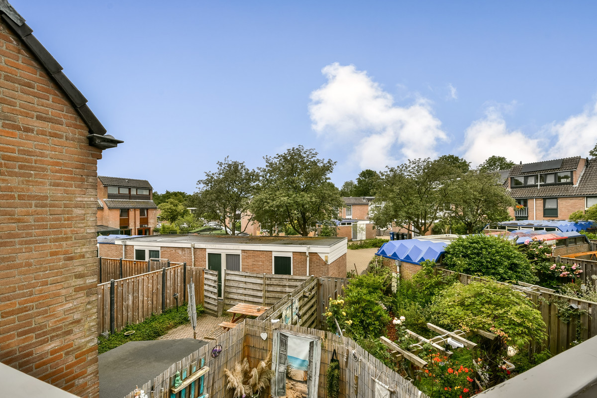 Appartement te koop: Achterwerf 192, Almere