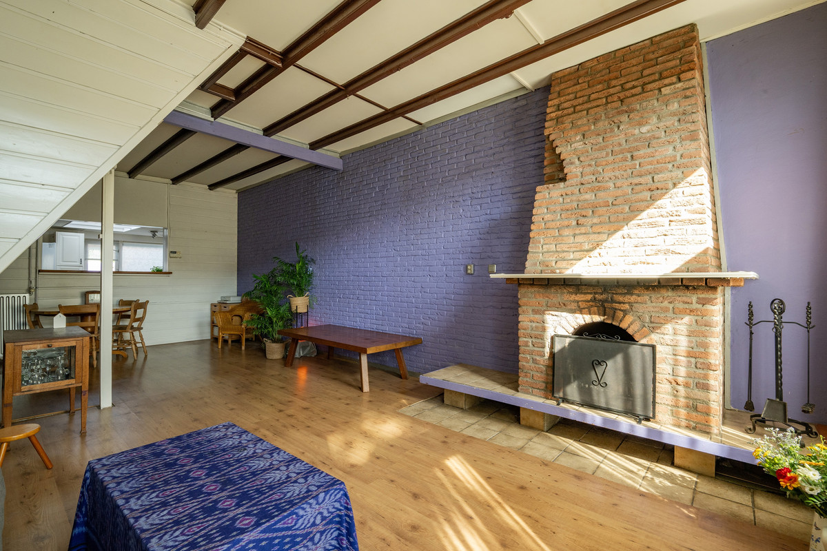 Tussenwoning te koop: Julianastraat 7, Leerdam