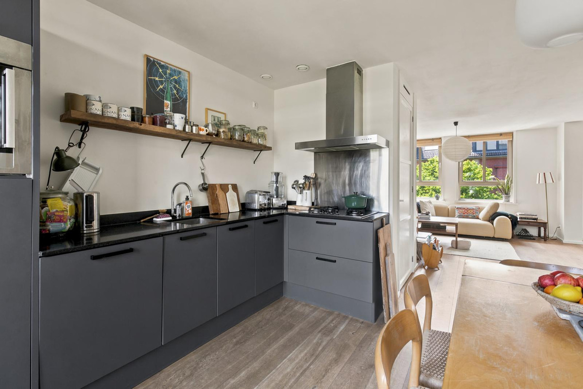 Appartement te koop: Joris van Andringastraat 32-2, Amsterdam