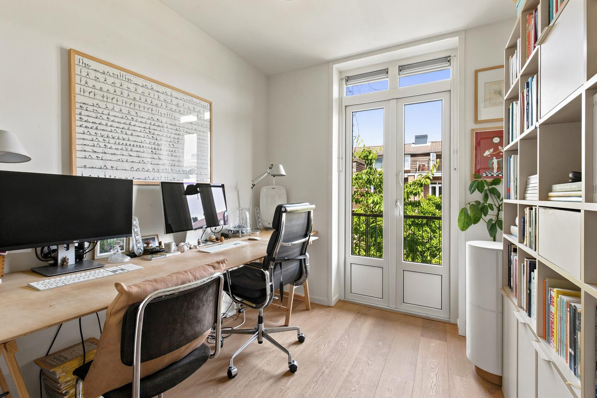 Appartement te koop: Joris van Andringastraat 32-2, Amsterdam