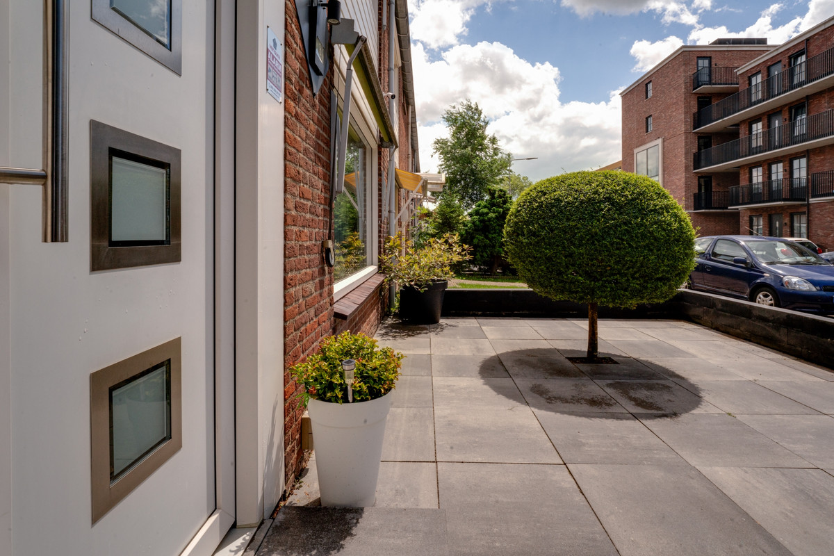 Tussenwoning te koop: Singravenlaan 3, Arnhem