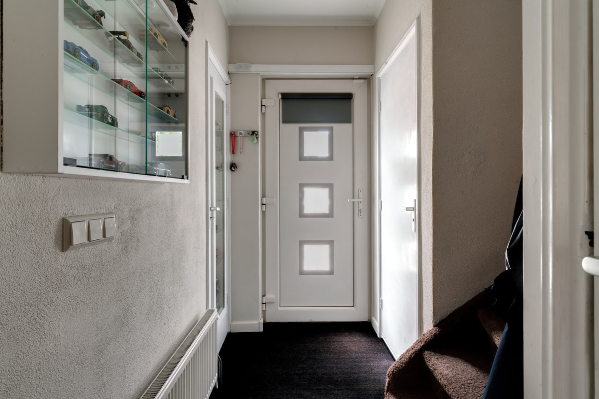 Tussenwoning te koop: Singravenlaan 3, Arnhem