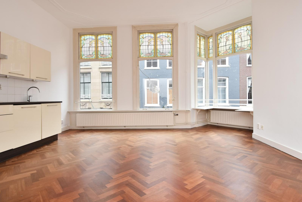 Studio te koop: Denneweg 17B, 'S-Gravenhage