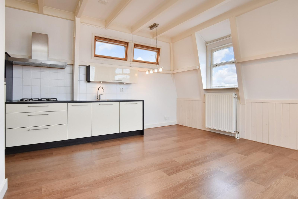 Appartement te koop: Denneweg 17D, 'S-Gravenhage