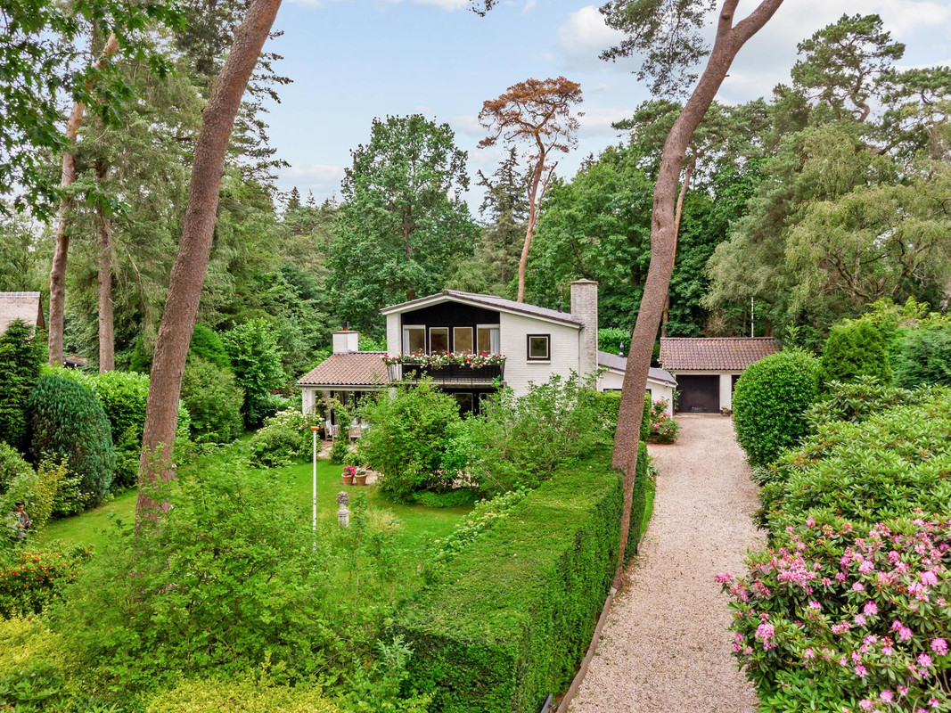 Vrijstaande woning te koop: Vermeerplein 25, Bilthoven