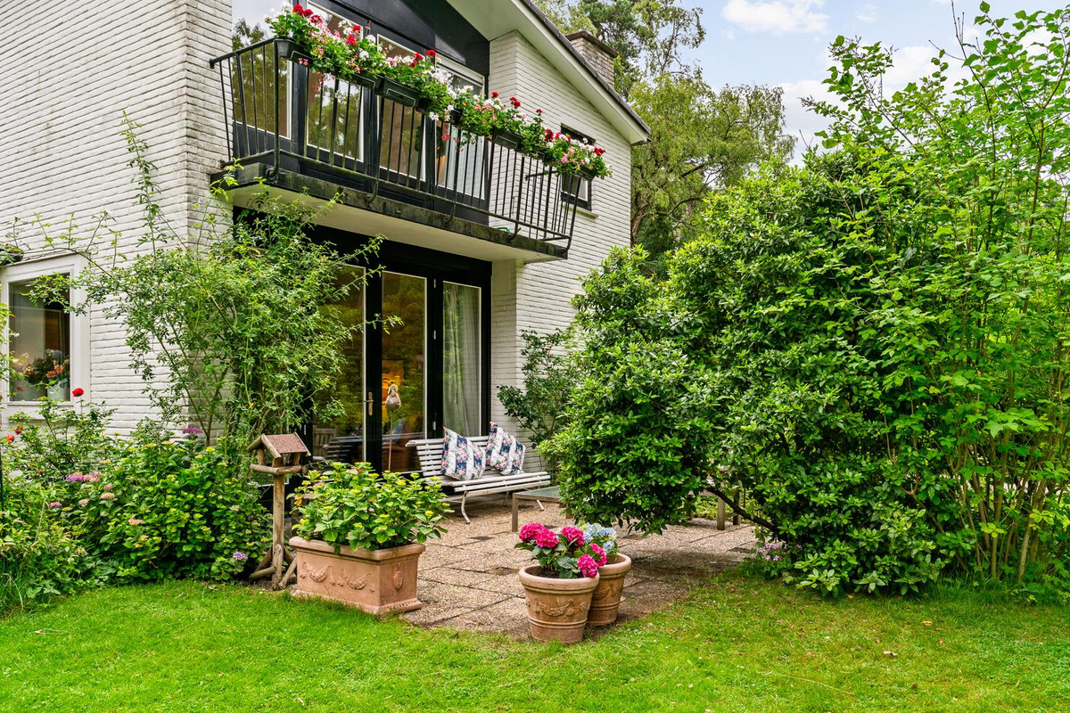 Vrijstaande woning te koop: Vermeerplein 25, Bilthoven