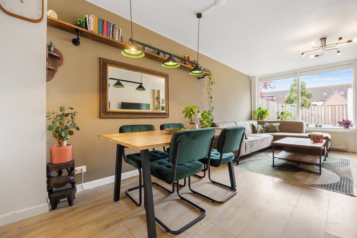 Tussenwoning te koop: Pieter De Hooghstraat 122, Ede