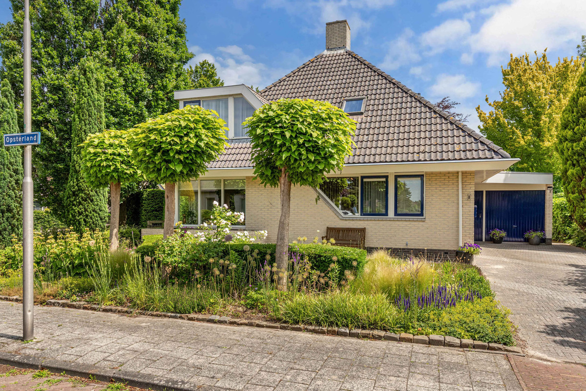 Vrijstaande woning te koop: Opsterland 1, Emmeloord