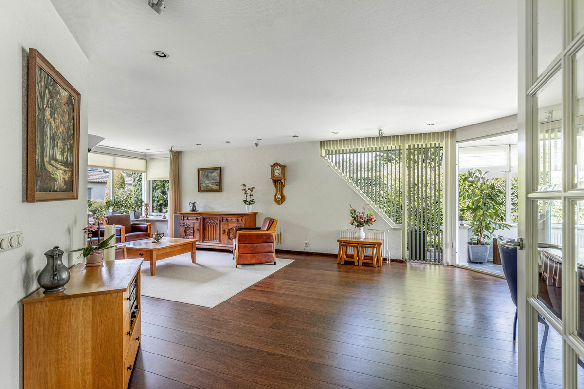 Vrijstaande woning te koop: Opsterland 1, Emmeloord