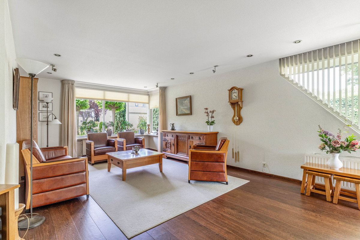 Vrijstaande woning te koop: Opsterland 1, Emmeloord