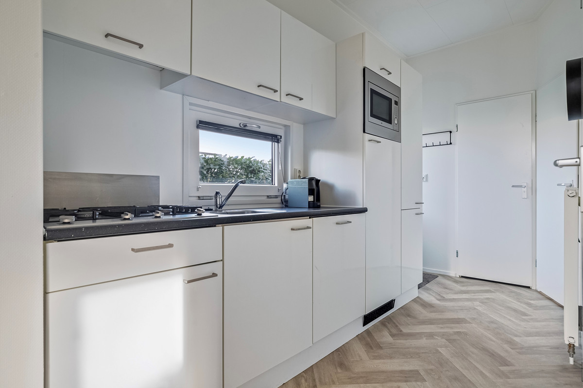 Vrijstaande woning te koop: Zuiderweg 2-94A, Halfweg