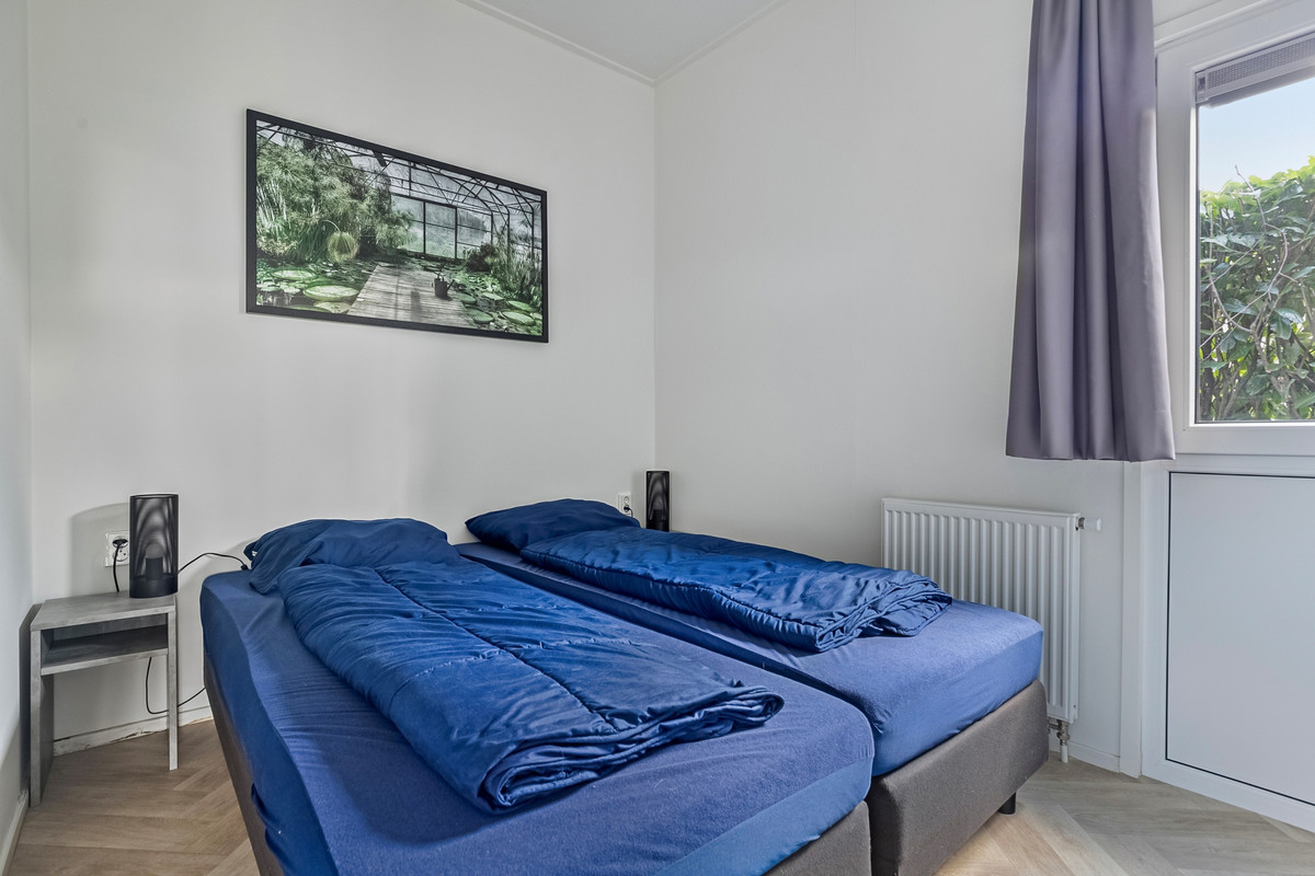 Vrijstaande woning te koop: Zuiderweg 2-94A, Halfweg