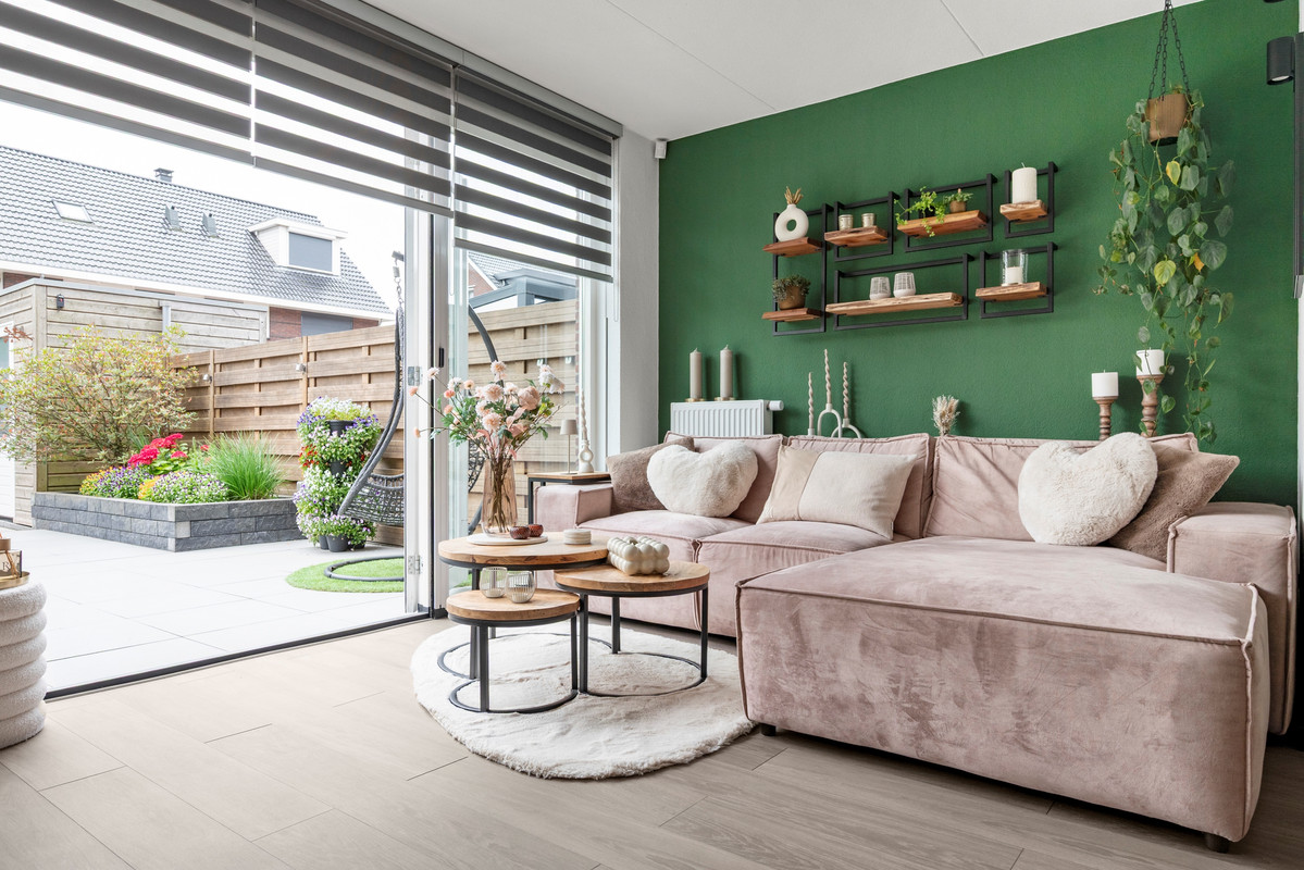 Tussenwoning te koop: Zilverreiger 11, Leimuiden