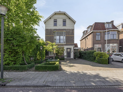 Rozenlaan 1