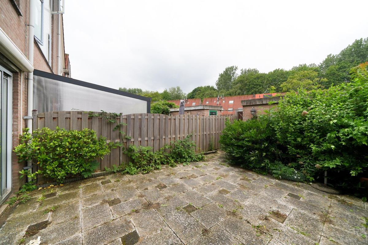 Tussenwoning te koop: Westerflierstraat 5, Rotterdam