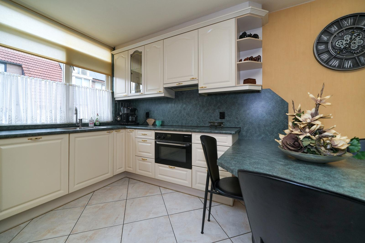 Tussenwoning te koop: Westerflierstraat 5, Rotterdam
