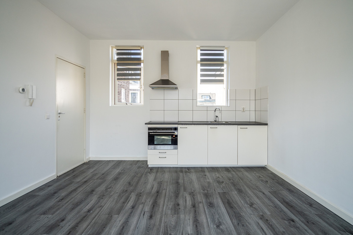 Studio te koop: Sieboldstraat 2C, Leiden