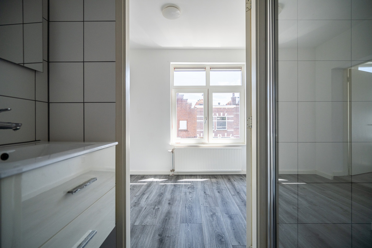 Studio te koop: Sieboldstraat 2C, Leiden