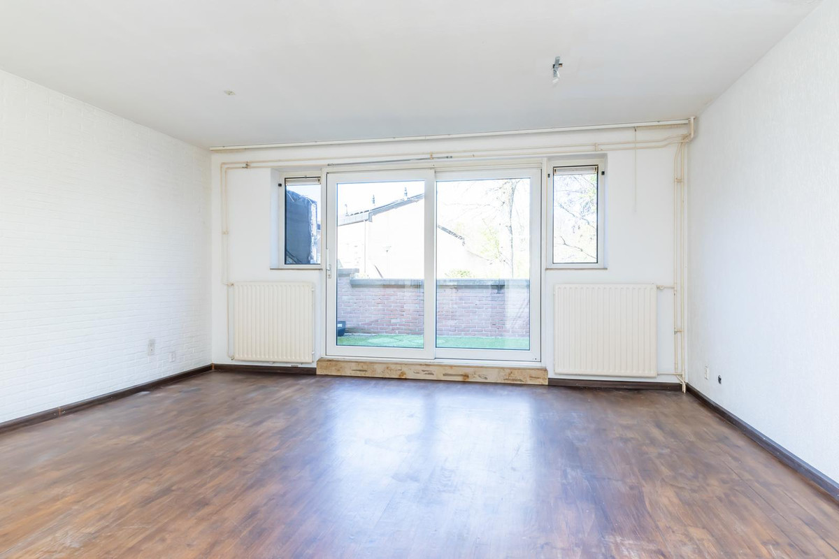 Tussenwoning te koop: Op Gen Hoes 52, Brunssum