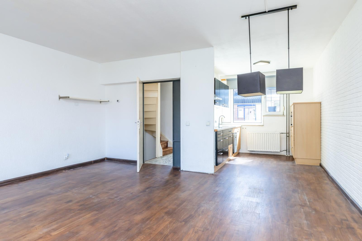Tussenwoning te koop: Op Gen Hoes 52, Brunssum
